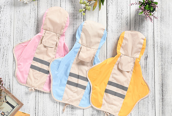GA20R3 Hooded dog raincoat for small to large dogs reflective stripe