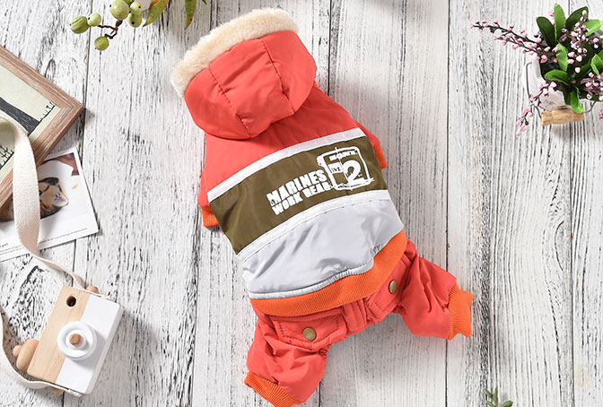 GA20044 Hooded dog coat